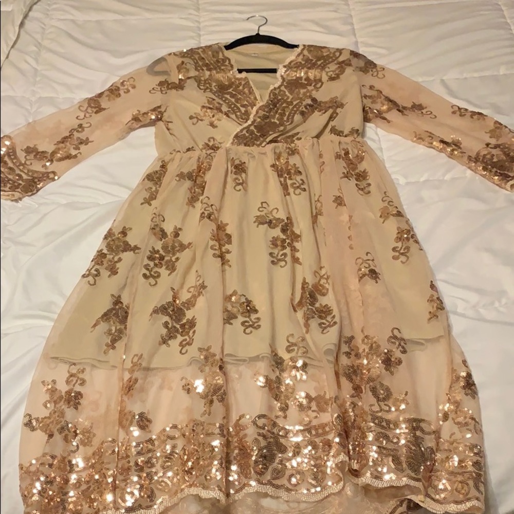 ❗️SOLD❗️- Gold Sequin Dress